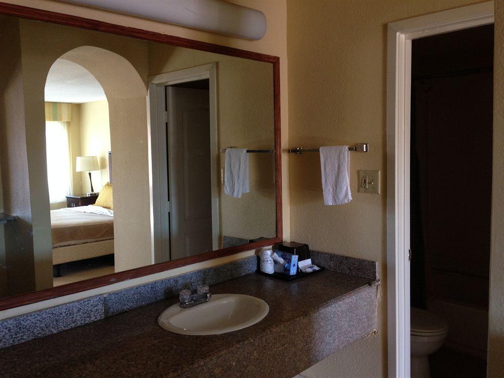 Travel Inn & Suites Humble Zewnętrze zdjęcie